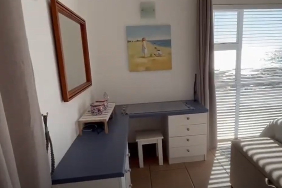 5 Bedroom Property for Sale in Shelley Point Western Cape
